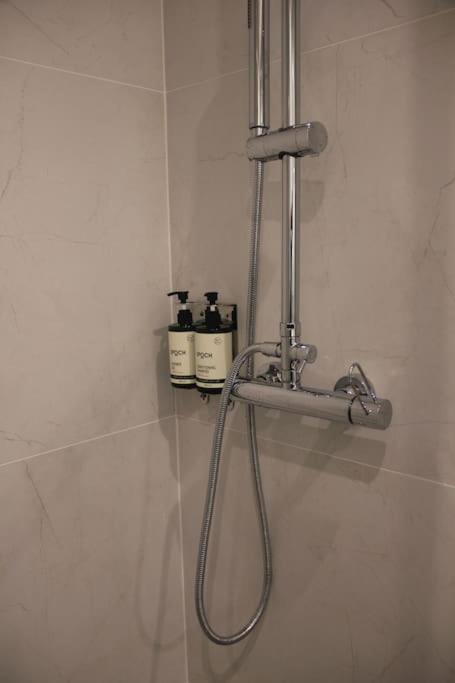 Apo-Zachari Elegant Apartment Larissa Ngoại thất bức ảnh